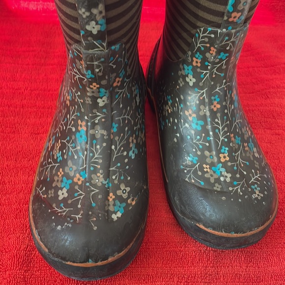 Bogs - Picture 4 of 8